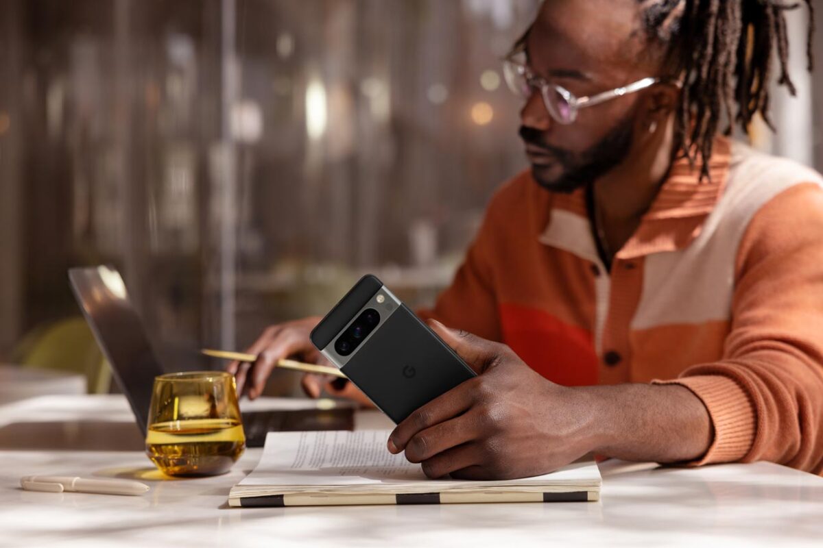 Meet Pixel 8 and Pixel 8 Pro, the powerful, secure and helpful smartphones